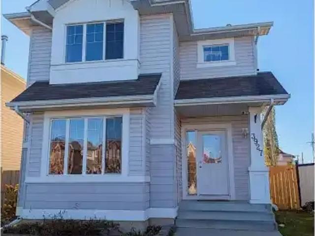 3 Bedroom House Edmonton AB LS100941089
