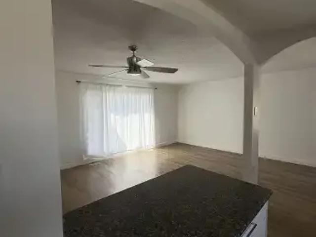 3 Bedroom House Edmonton AB LS102052389