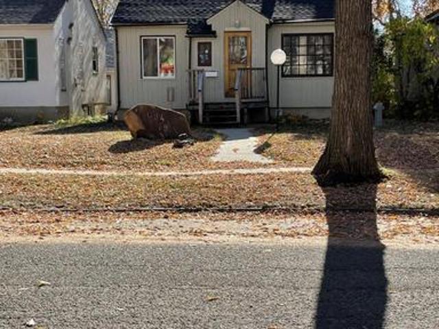 3 Bedroom House Edmonton AB LS102366111