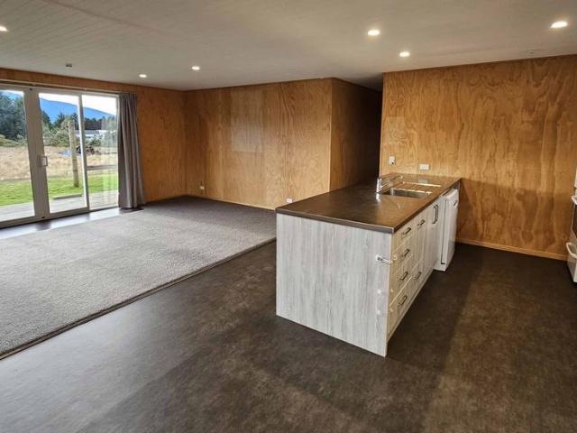 3 bedroom house for rent fixed term