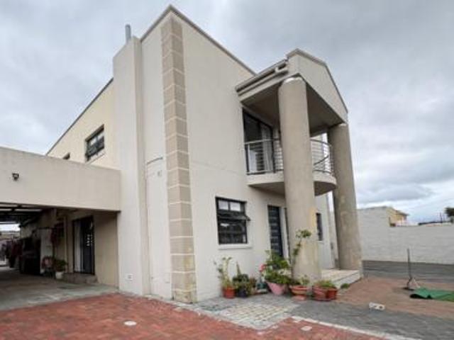 3 bedroom house for rent in wetton