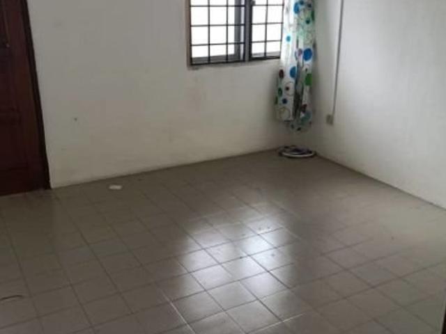 3 Bedroom House for rent in Taman Klang Utama, Selangor