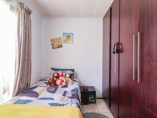 3 Bedroom House For Sale in Cosmo City