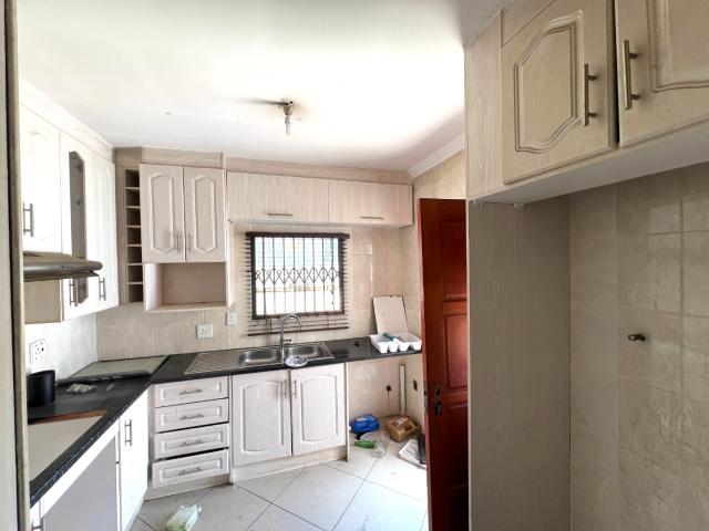3 Bedroom House For Sale in Cosmo City
