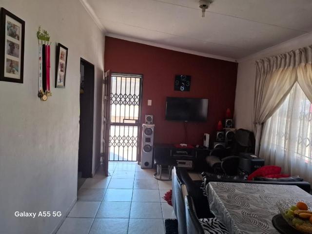 3 Bedroom house sold in Cosmo City, Roodepoort