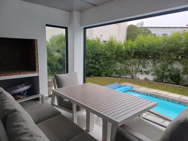 3 Bedroom House For Sale in Calypso Beach