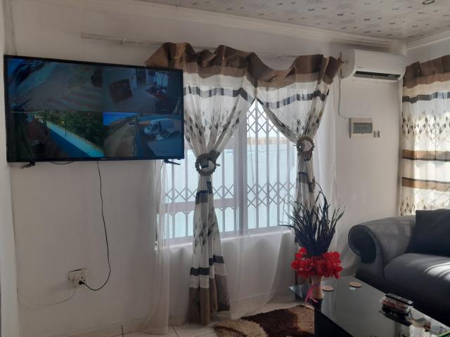 3 Bedroom House For Sale in Chroompark