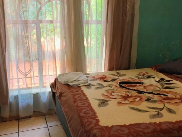 3 Bedroom house for sale in Clarina, Akasia