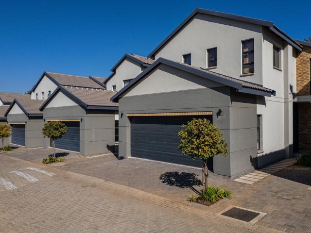 3 Bedroom House For Sale in Craigavon