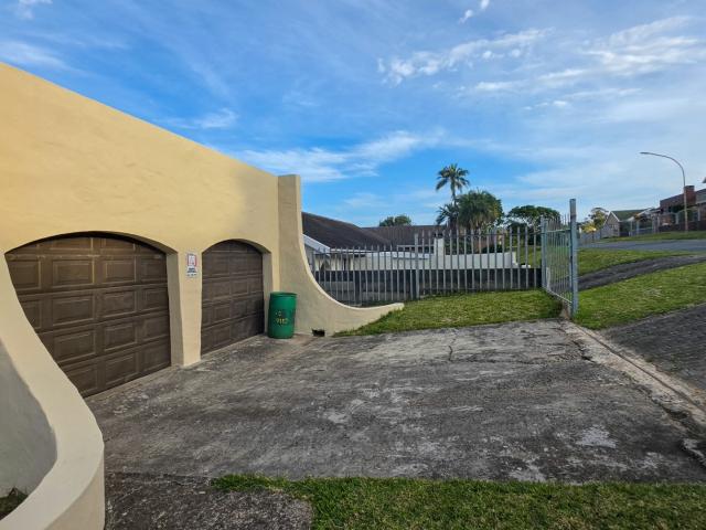 3 Bedroom House For Sale in Amalinda