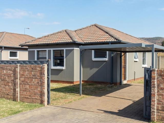 3 Bedroom House For Sale in Andeon