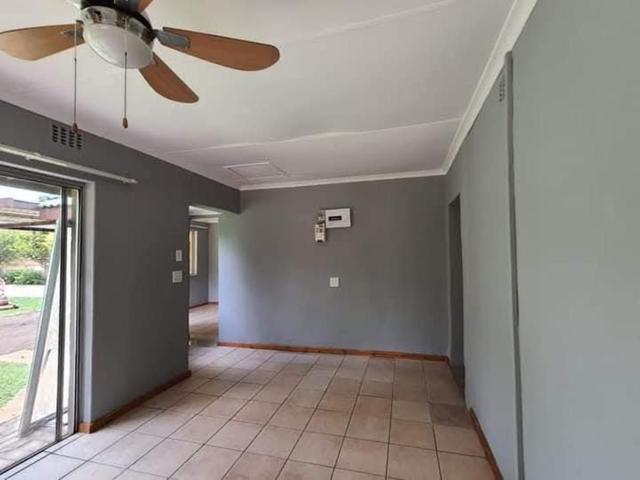 3 Bedroom house for sale in Adamayview, Klerksdorp