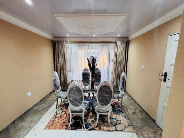 3 Bedroom House For Sale in Adams Mission