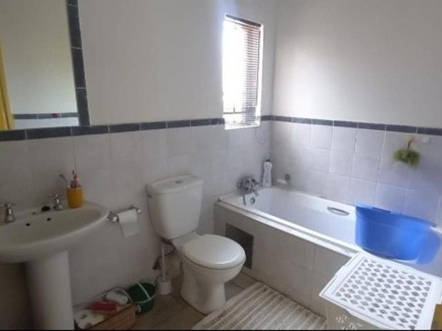3 Bedroom House For Sale in Albemarle