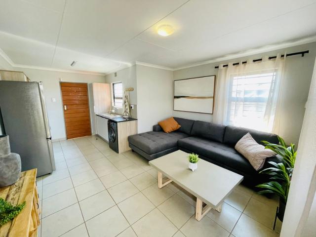 3 Bedroom House For Sale in Alberton Central
