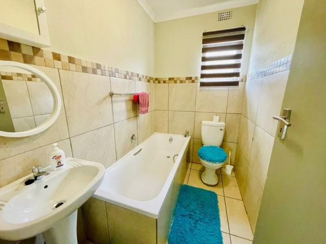 3 Bedroom House For Sale in Albertsdal