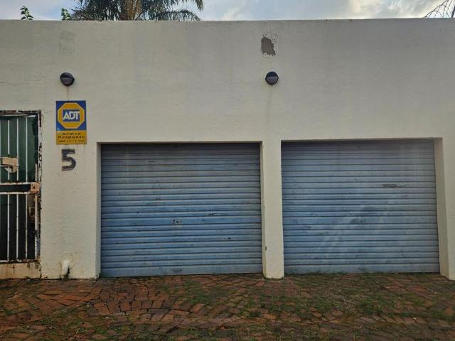 3 Bedroom house for sale in Albertville, Johannesburg