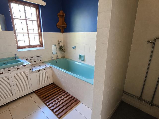 3 Bedroom House For Sale in Boughton