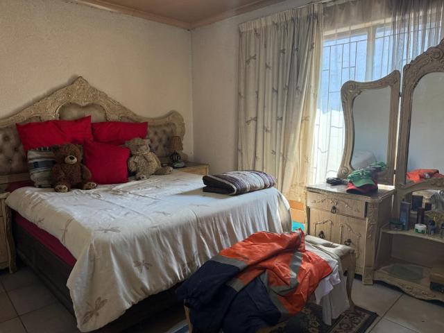 3 Bedroom House For Sale in Boitekong