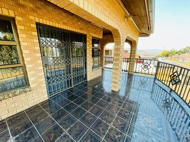 3 Bedroom House For Sale in Bombay Heights