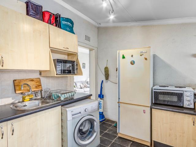 3 Bedroom House For Sale in Bordeaux