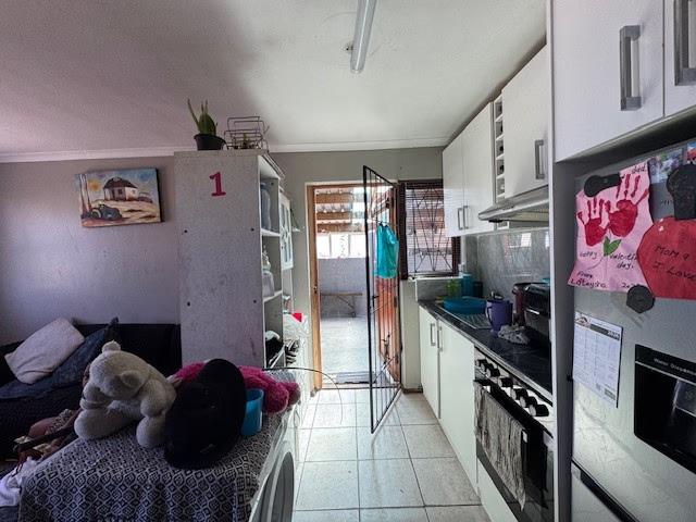 3 Bedroom House For Sale in Beverly Park