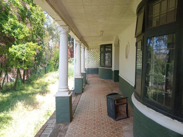 3 Bedroom House For Sale in Bezuidenhout Valley