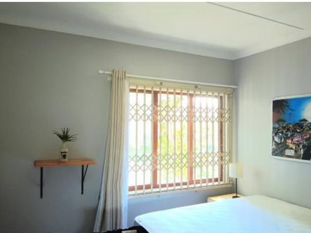3 Bedroom House For Sale in Beacon Bay