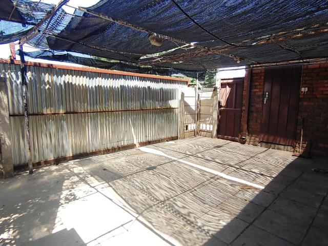 3 Bedroom House For Sale in Beaconsfield