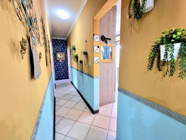 3 Bedroom House For Sale in Bela