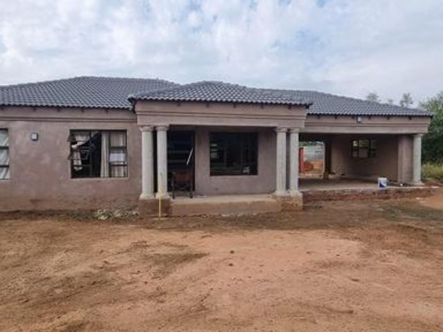3 Bedroom House For Sale in Bela