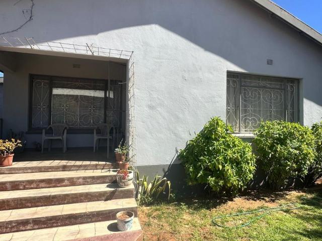 3 Bedroom house for sale in Bellvue, Upington