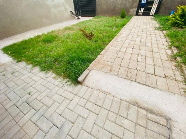 3 Bedroom House For Sale in Bendor