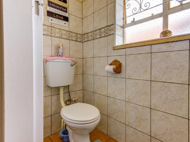 3 Bedroom House For Sale in Birchleigh