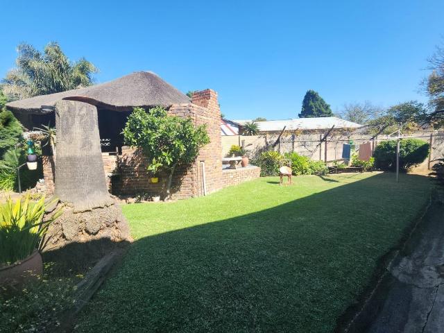 3 Bedroom House For Sale in Birchleigh