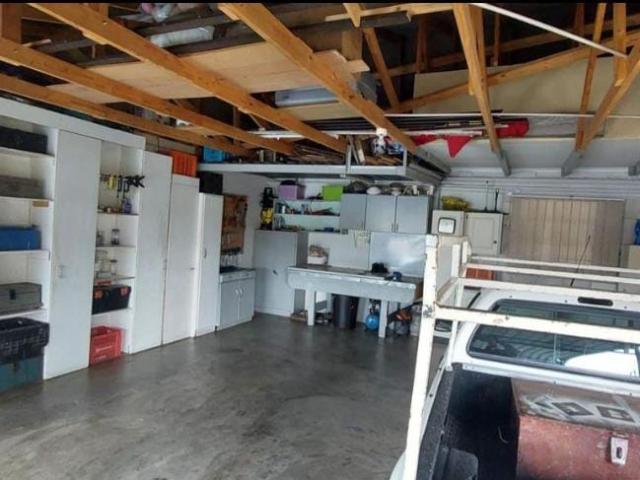 3 Bedroom House For Sale in Brackendowns