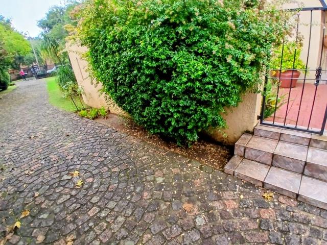3 Bedroom House For Sale in Brackenhurst