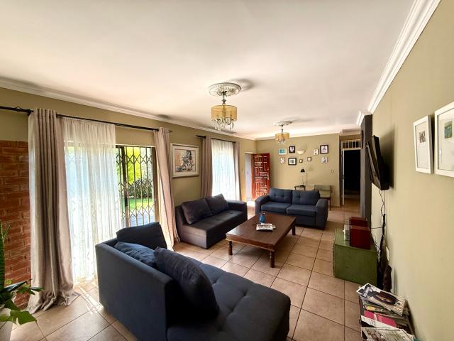 3 Bedroom House For Sale in Brackenhurst
