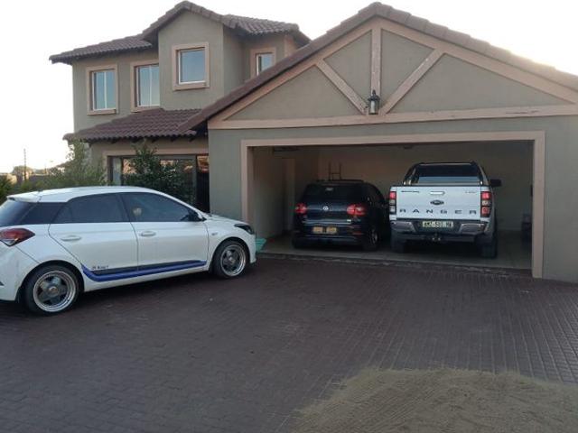 3 Bedroom House For Sale in Brits Central
