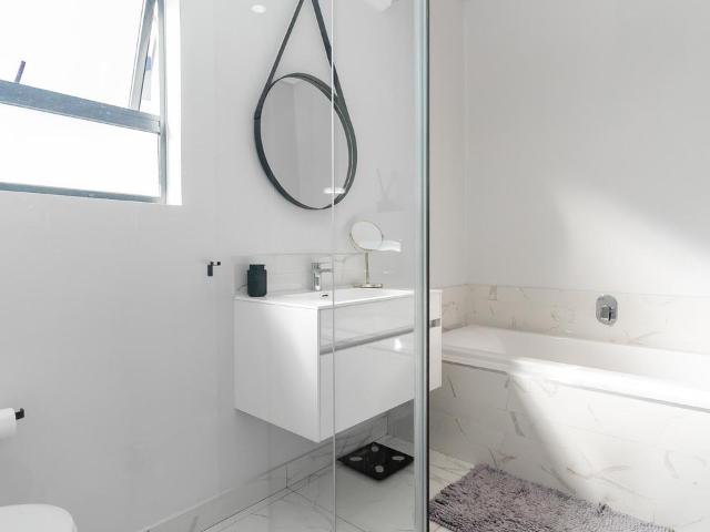 3 Bedroom house for sale in Broadacres, Sandton