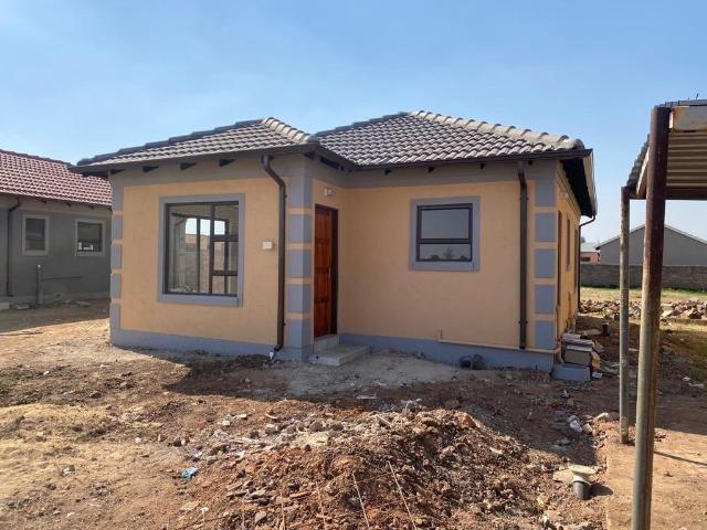 3 Bedroom House For Sale in Buhle Park