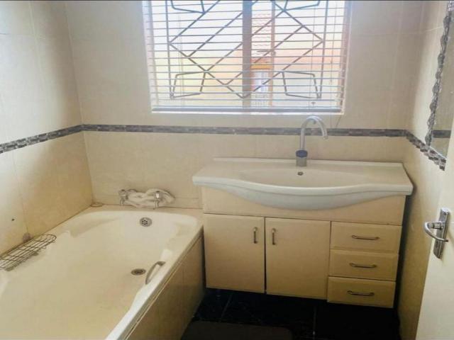 3 Bedroom house for sale in Geelhoutpark, Rustenburg