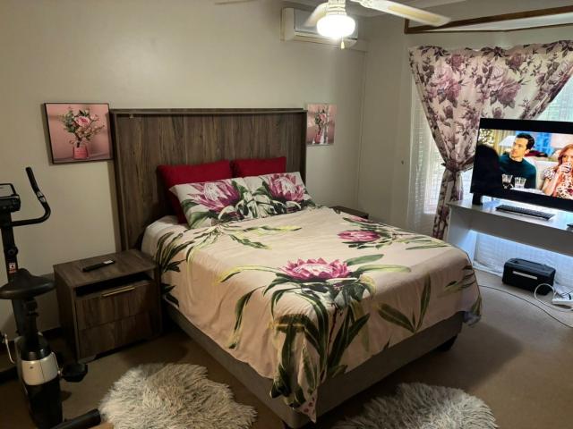 3 Bedroom House For Sale in Generaal De Wet