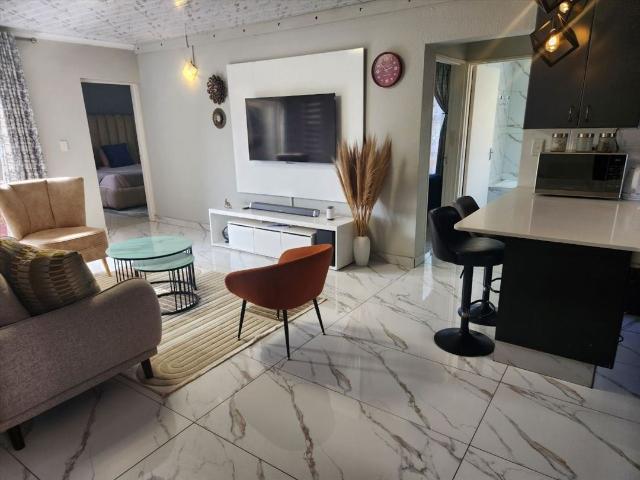3 Bedroom House For Sale in Glen Marais