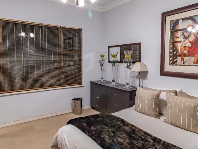 3 Bedroom House For Sale in Glenvista