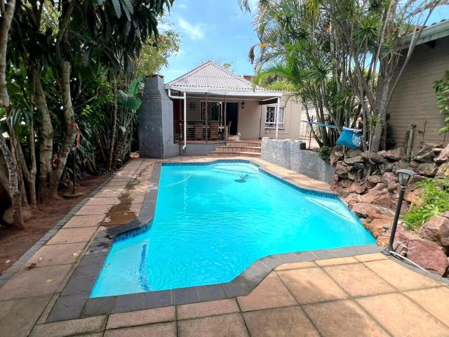3 Bedroom House For Sale in Glenwood
