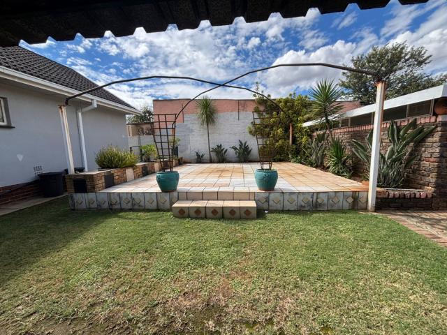 3 Bedroom House For Sale in Greenhills