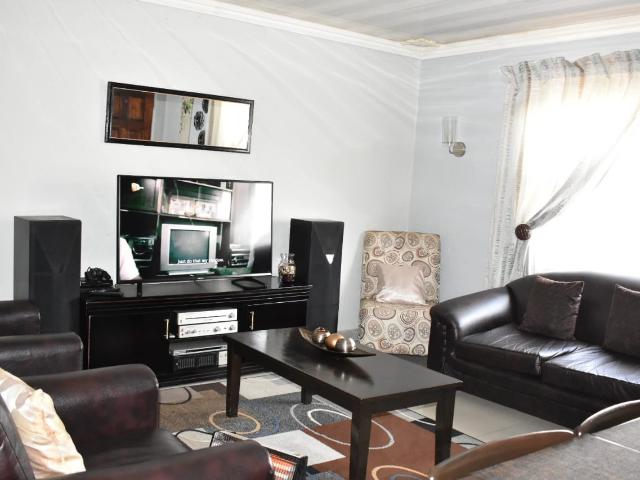 3 Bedroom House For Sale in Doornkop