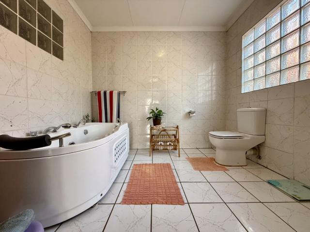 3 Bedroom House For Sale in Doringkloof