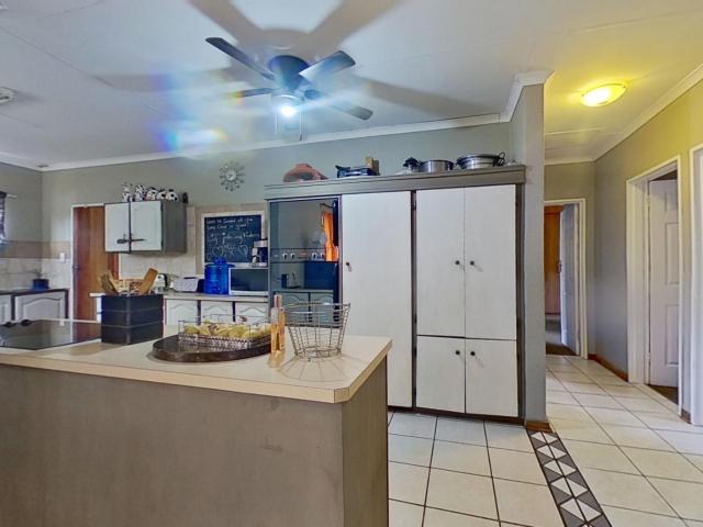 3 Bedroom house for sale in Doringkruin, Klerksdorp